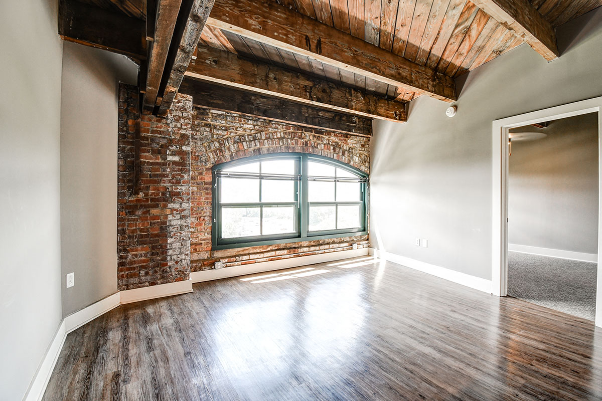 Floor plan 1 living room