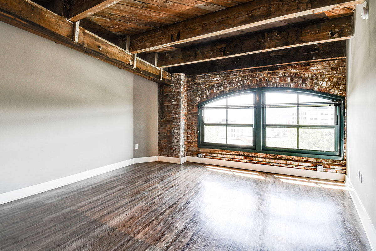 Floor plan 1 living room
