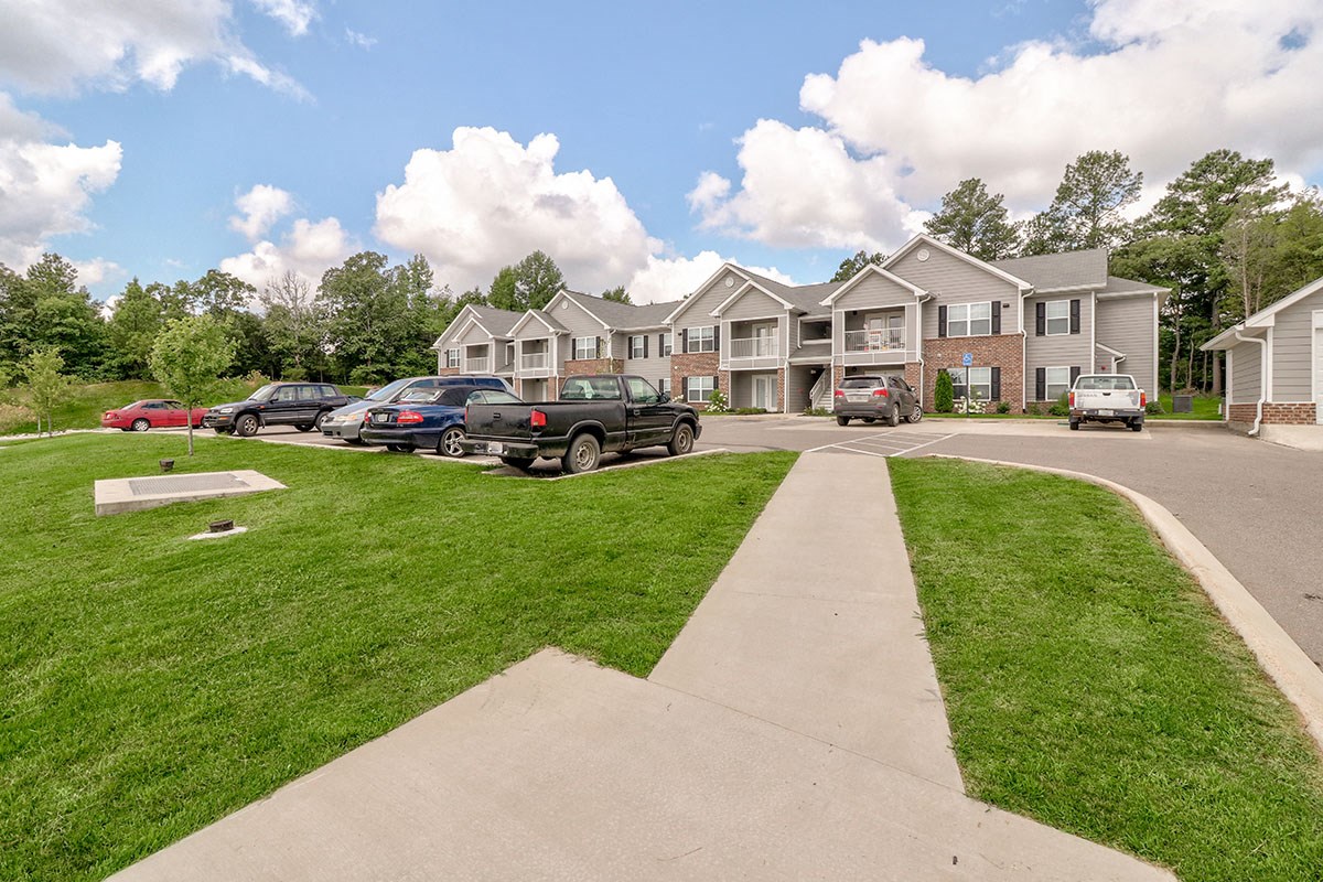 Oliver Crossing Apartments, 105 Beech St, Linden, TN RentCafe