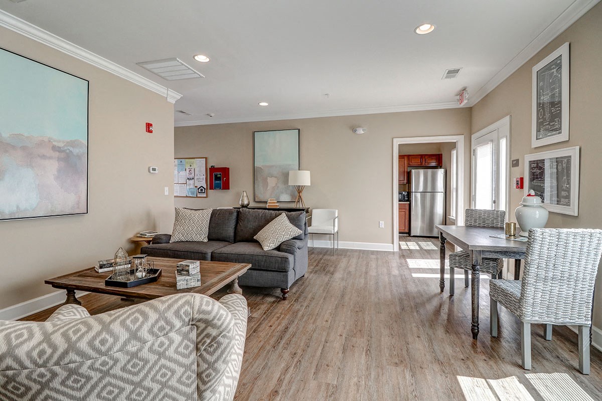 Oliver Crossing Apartments, 105 Beech St, Linden, TN RentCafe