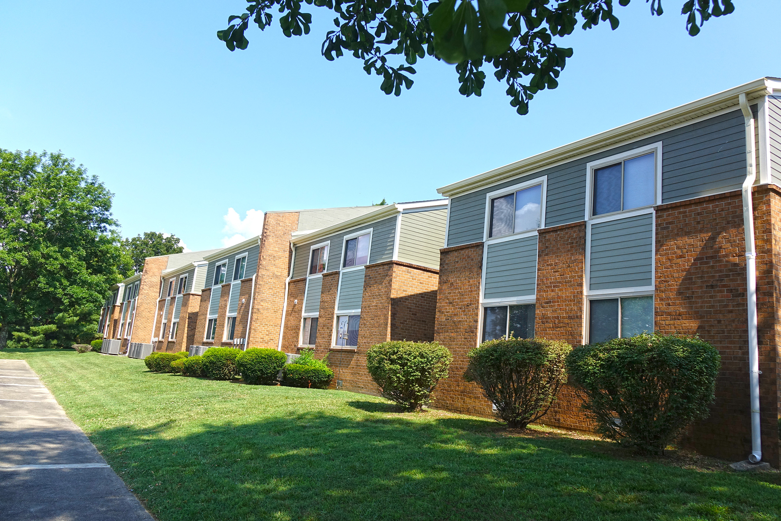 Country Place Apartments Apartment and Community Amenities