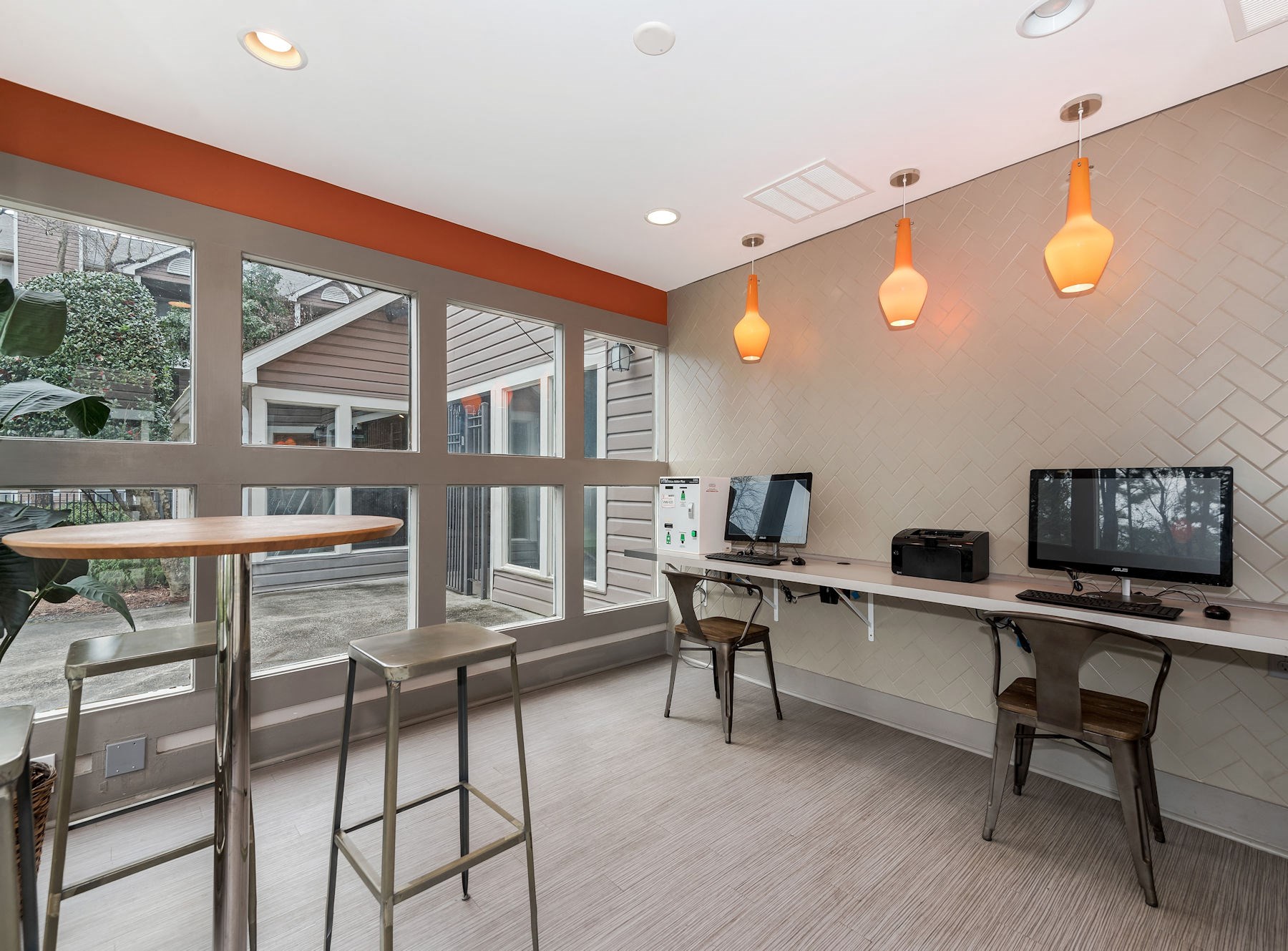 Spring Lake | Apartments in Norcross, GA