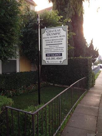 6316 W. Olympic Blvd. Studio Apartment for Rent