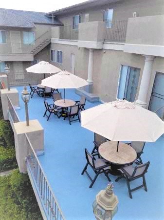 Chateau Spring Gardens Apartments