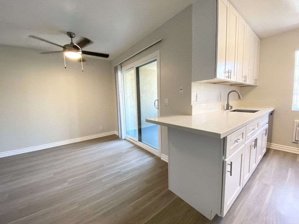 Chateau Spring Gardens Apartments