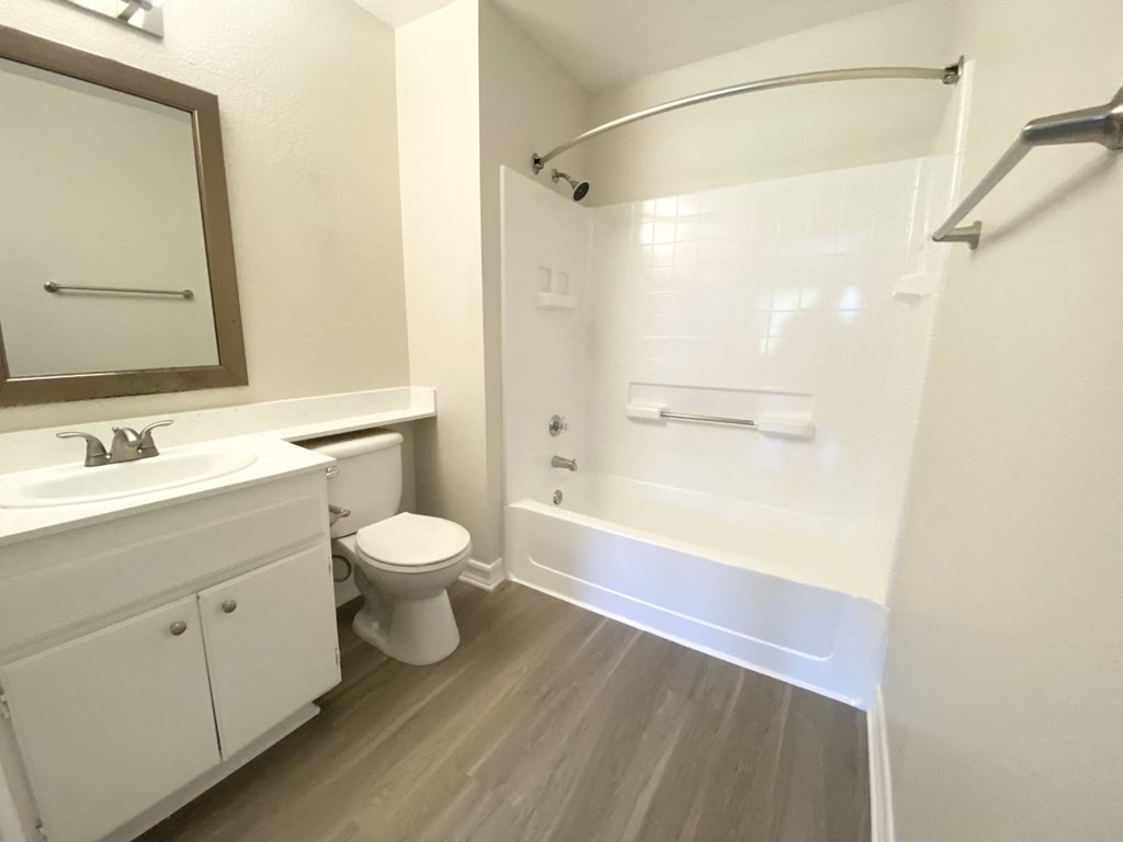 Chateau Spring Gardens Apartments