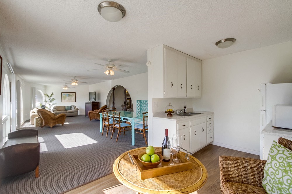 Villa Capri Apartments Lifestyle -  Clubhouse