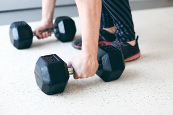 Free Weights Available at Chateau La Fayette Apartments in Koreatown, Los Angeles