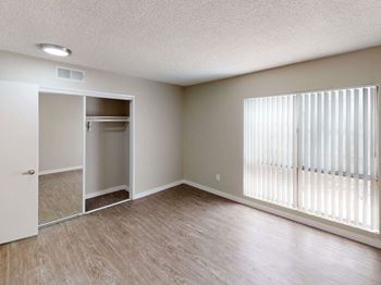 Large Closets at City Park View Apartments