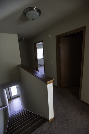 2nd Floor - Townhomes - Photo Gallery 7