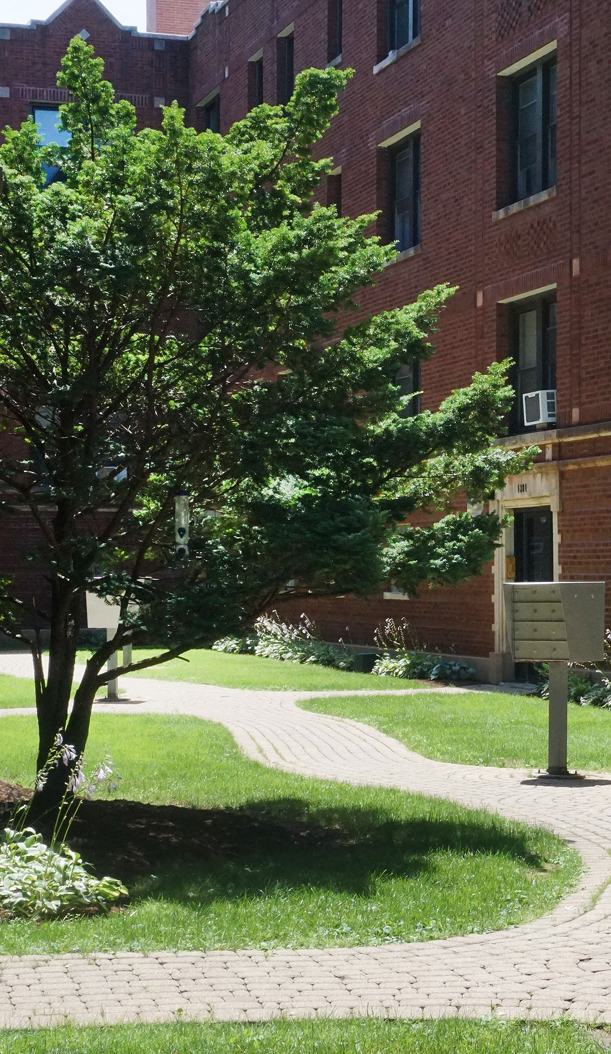 GreenGlen Park | Apartments in Chicago, IL