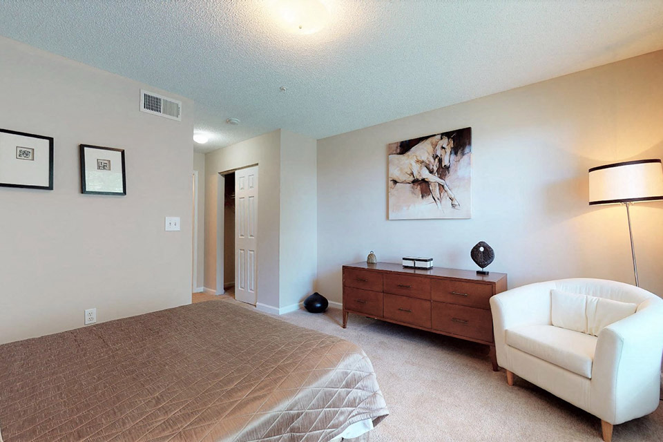 Spacious bedroom at Ashley Cascade in Atlanta, Georgia