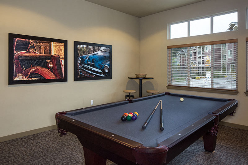 Pool table game room Vancouver, WA 98684 | Copper Lane Apartment Rentals
