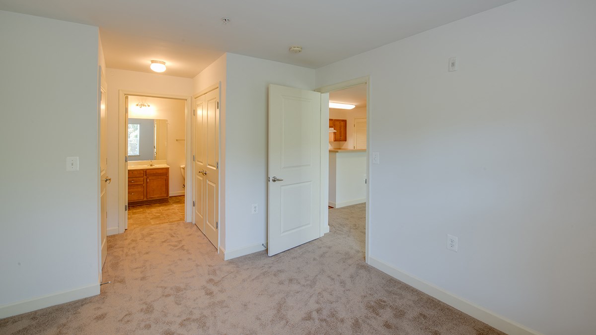 The Lodge At Marlton Apartments, 9590 Crain Hwy, Upper Marlboro, MD