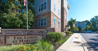 The lodge at marlton sign - Photo Gallery 2