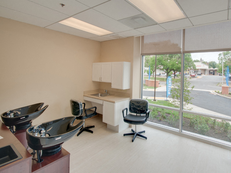 Linden Park Apartments in Bolton Hill Beauty Salon