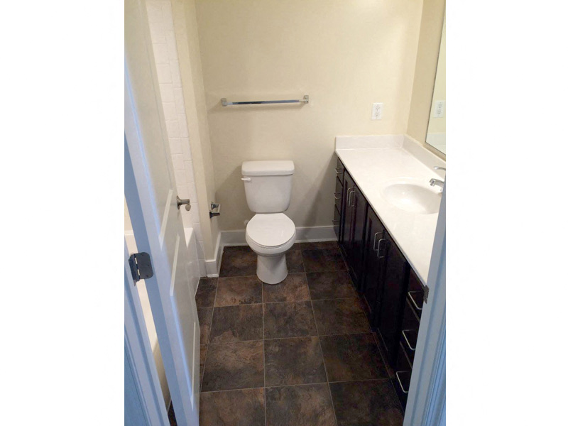 Cannery Village Bathroom