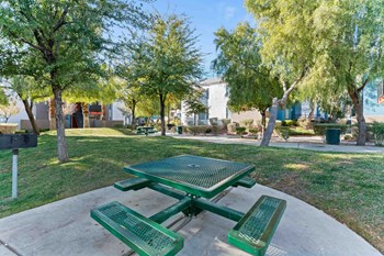 picnic area  - Photo Gallery 25