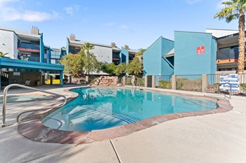 swimming pool - Photo Gallery 4