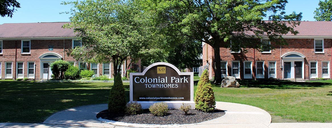 Colonial Park Townhomes Apartments In Euclid Oh