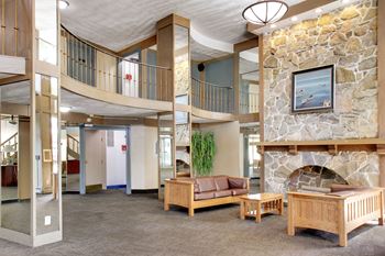 Lobby1 at Harbor Crest, Euclid, OH, 44123