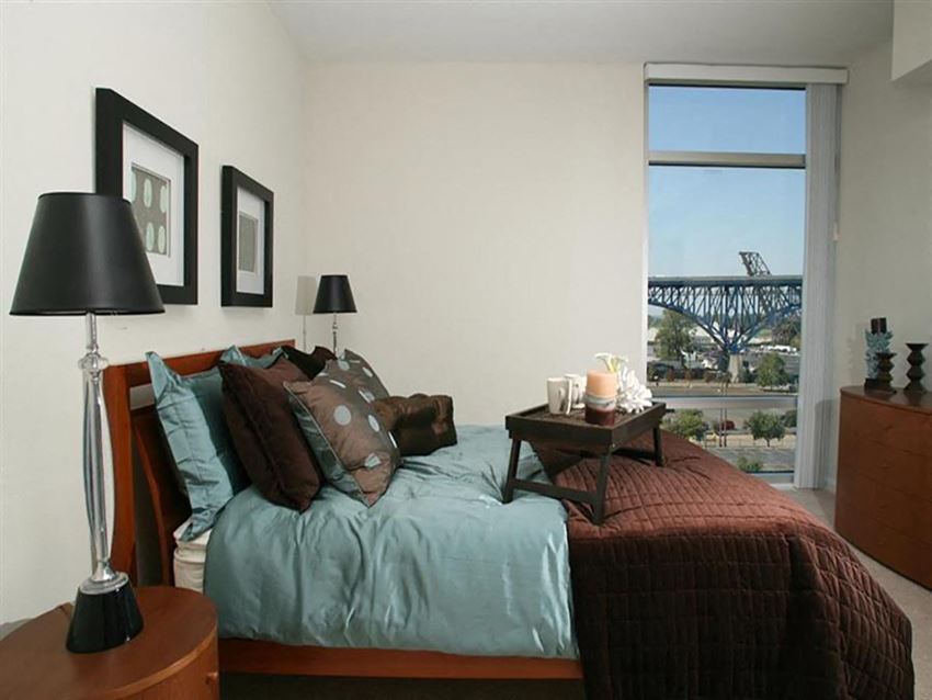 1500 Detroit Ave 2 Beds Apartment for Rent - Photo Gallery