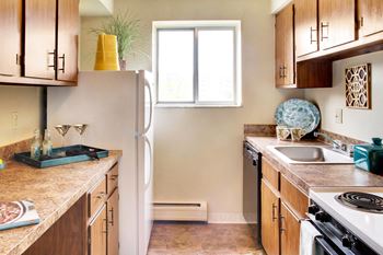 Fully Equipped Kitchen at Trinity Towers, Ohio, 44146
