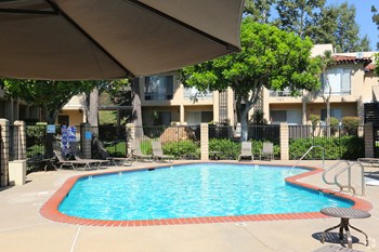 Turquoise Swimming Pool Turquoise Swimming Pool at Charter Oaks Apartments, California - Photo Gallery 4