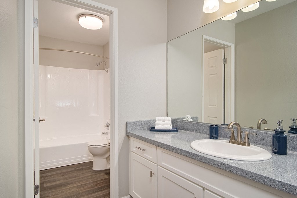 Western Toilet, Shower In Bathroom at St. Charles Oaks Apartments, Thousand Oaks, California