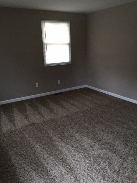 3431 Penfield 3 Beds House for Rent - Photo Gallery 2