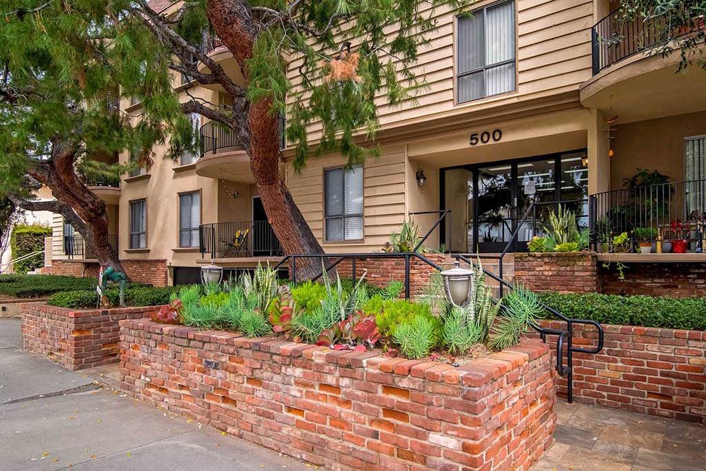 Building entrance at Los Robles Apartments, California