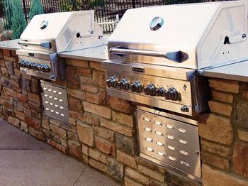 Outdoor BBQ Grill at Durango CO Apts for Rent