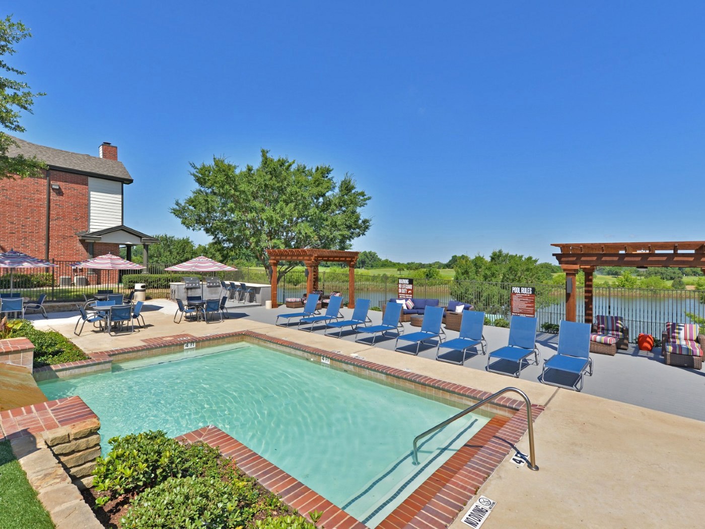 2803 Riverside Apartments, 2803 Riverside Parkway, Grand Prairie, TX