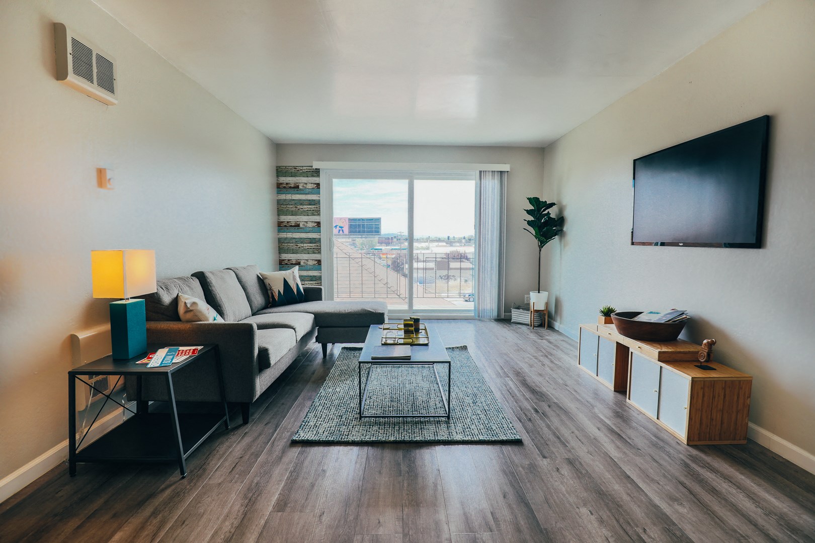 Best Cheap Apartments in Oakland, CA: from $1,598 | RENTCafé