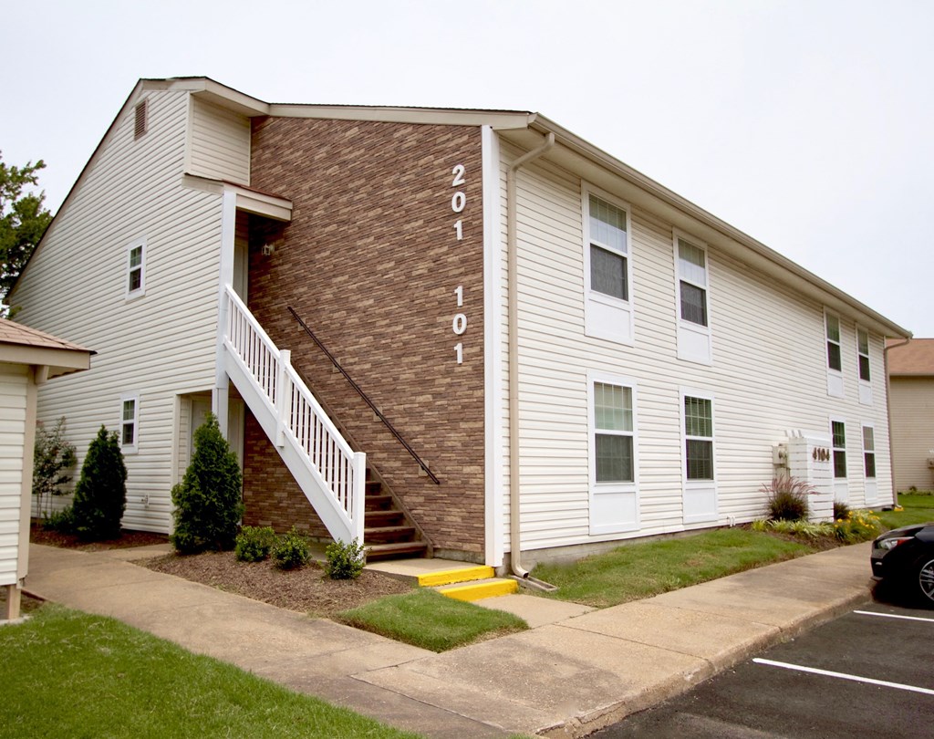 the building where the hotel is located is shown