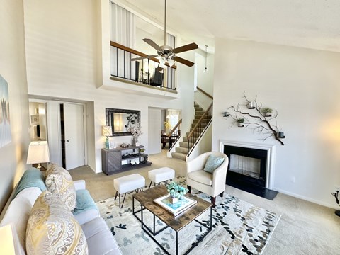 4133 Shoreline Cir 1-3 Beds Apartment for Rent