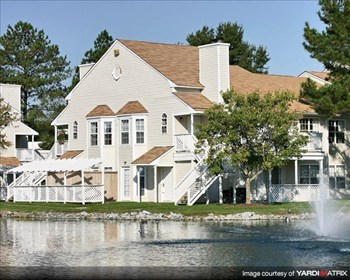 4133 Shoreline Cir 1-3 Beds Apartment for Rent - Photo Gallery 3