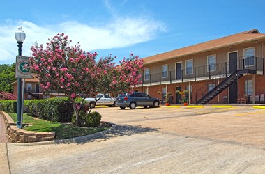 Entrance and Building Exterior at Garden Place Apartments in Waco, Texas, TX