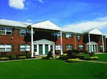 226 Dorchester Drive Clubhouse 1-2 Beds Apartment for Rent - Photo Gallery 2