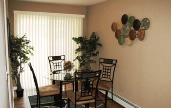 226 Dorchester Drive Clubhouse 1-2 Beds Apartment for Rent - Photo Gallery 3
