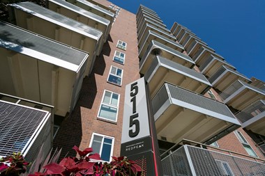 515 Clarkson Street 2 Beds Apartment for Rent - Photo Gallery 1