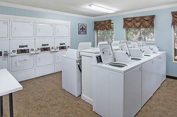 24-Hour Laundry Center