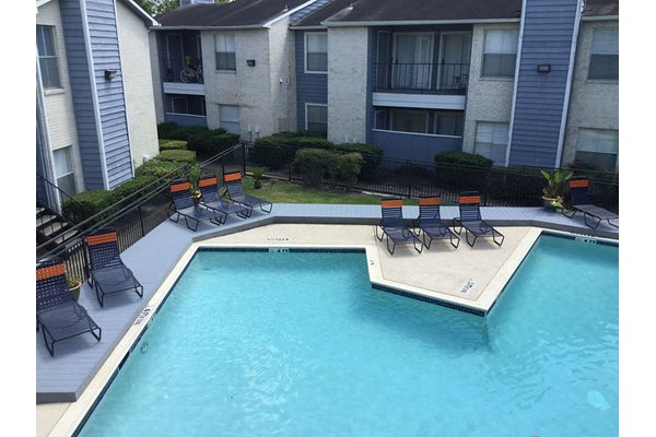 Piper's Cove Apartments, 270 El Dorado Blvd., Webster, TX - RENTCafé