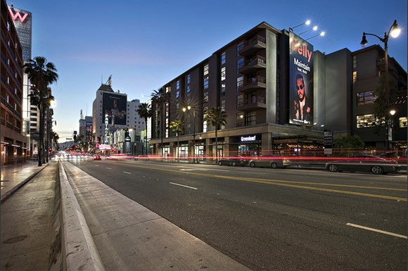 Eastown Apartments 6201 Hollywood Blvd Los Angeles Ca Rentcafé Los Angeles Photo Gallery 1