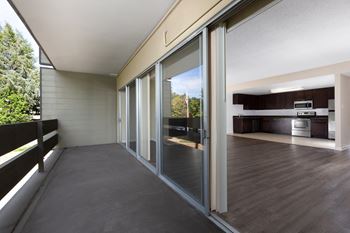 Kitchen Designed With Ample Storage Space at Palo Alto Place, Palo Alto