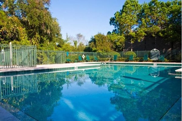 Weston Oaks Apartments 1251 Weston Oaks Drive Holiday