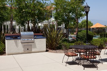 Beautiful Pond With Fountain at 55+ FountainGlen Terra Vista, California