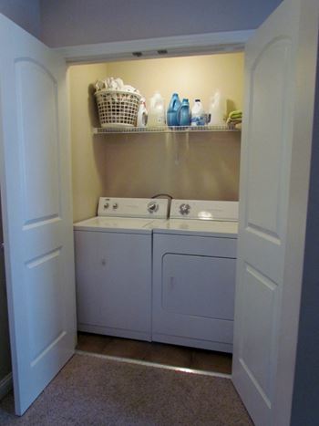 Four-Winds-Apartments-Anderson-IN