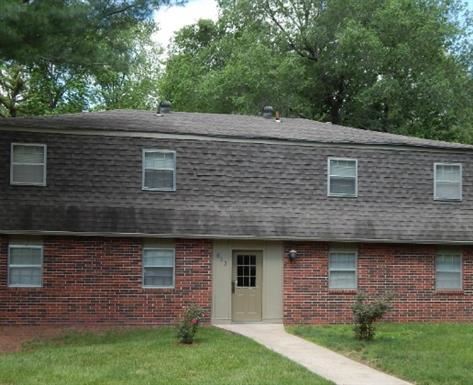611 N Grover 2 Beds Apartment for Rent - Photo Gallery 1