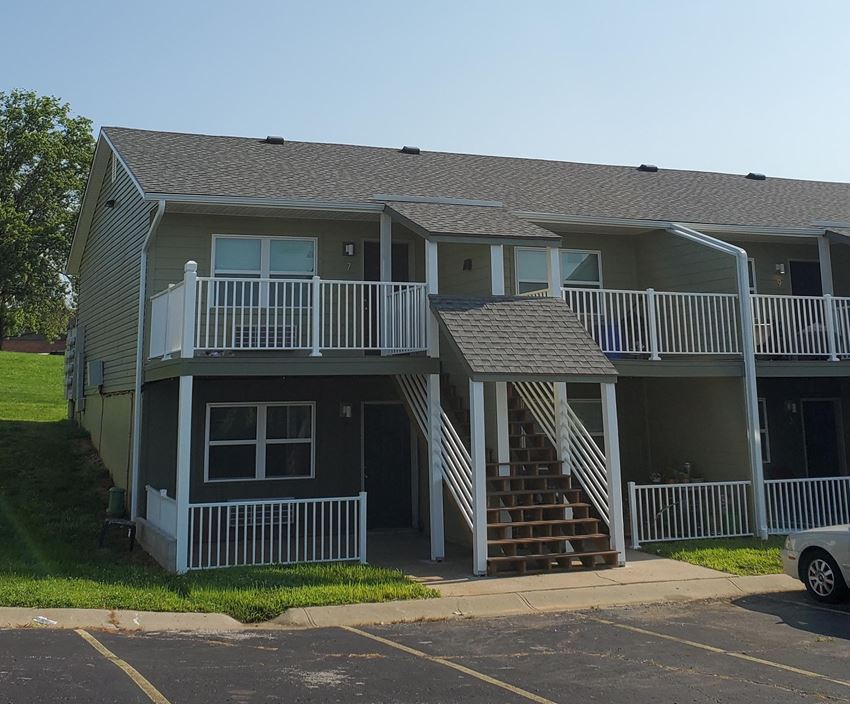 2300 NE 70th St Studio Apartment for Rent - Photo Gallery
